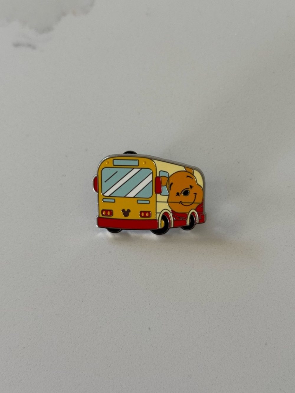 Disney Pin Pooh Bus Buses Disneyland Hidden Mickey Wave A 2026